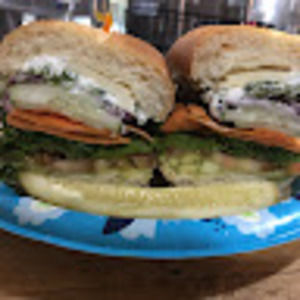 Meet your Posher, Val